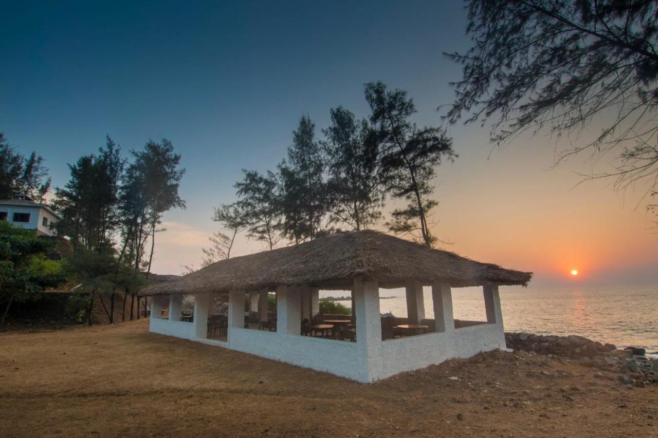 Red Earth - Gokarna